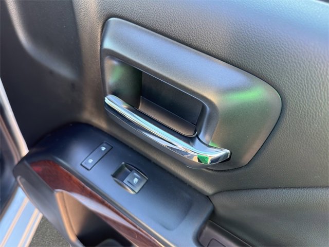 Used 2018 GMC Sierra 1500 SLE w/ SLE Value Package image 16