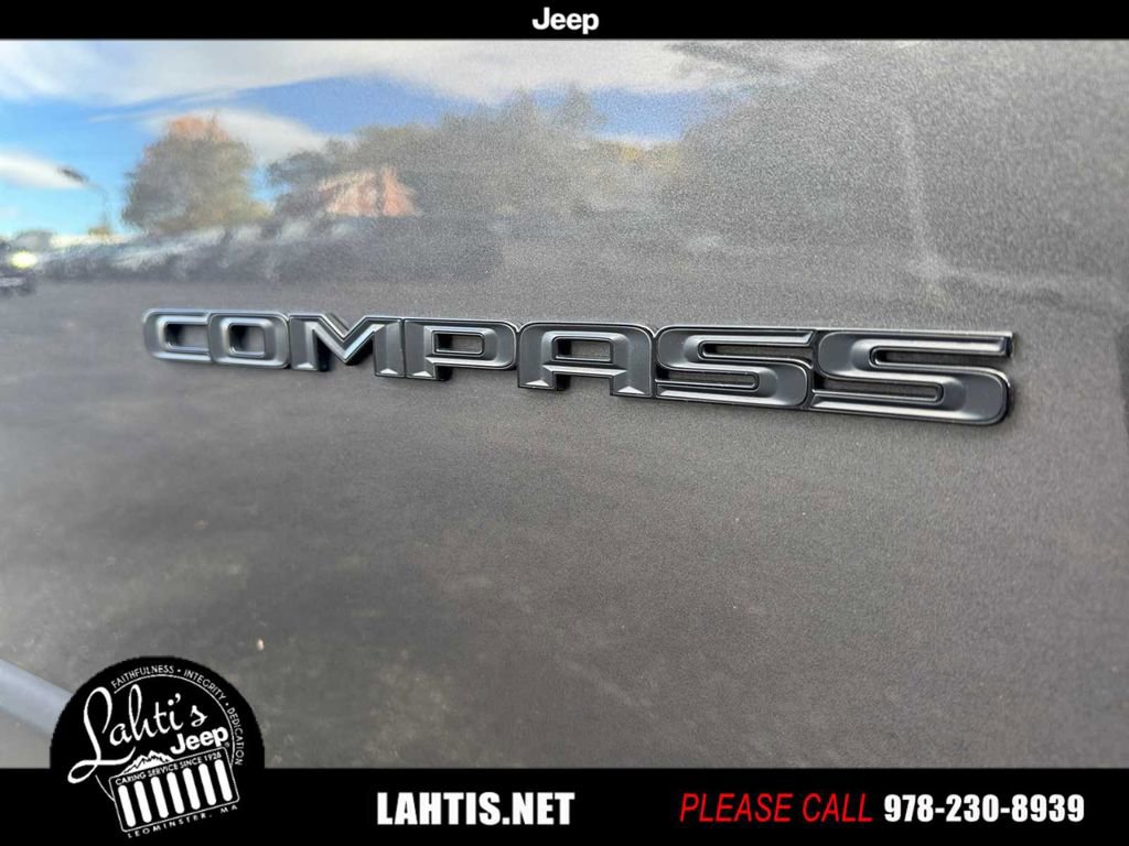 Certified 2022 Jeep Compass Altitude image 26