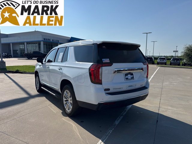 Used 2021 GMC Yukon SLT AWD/4WD image 4