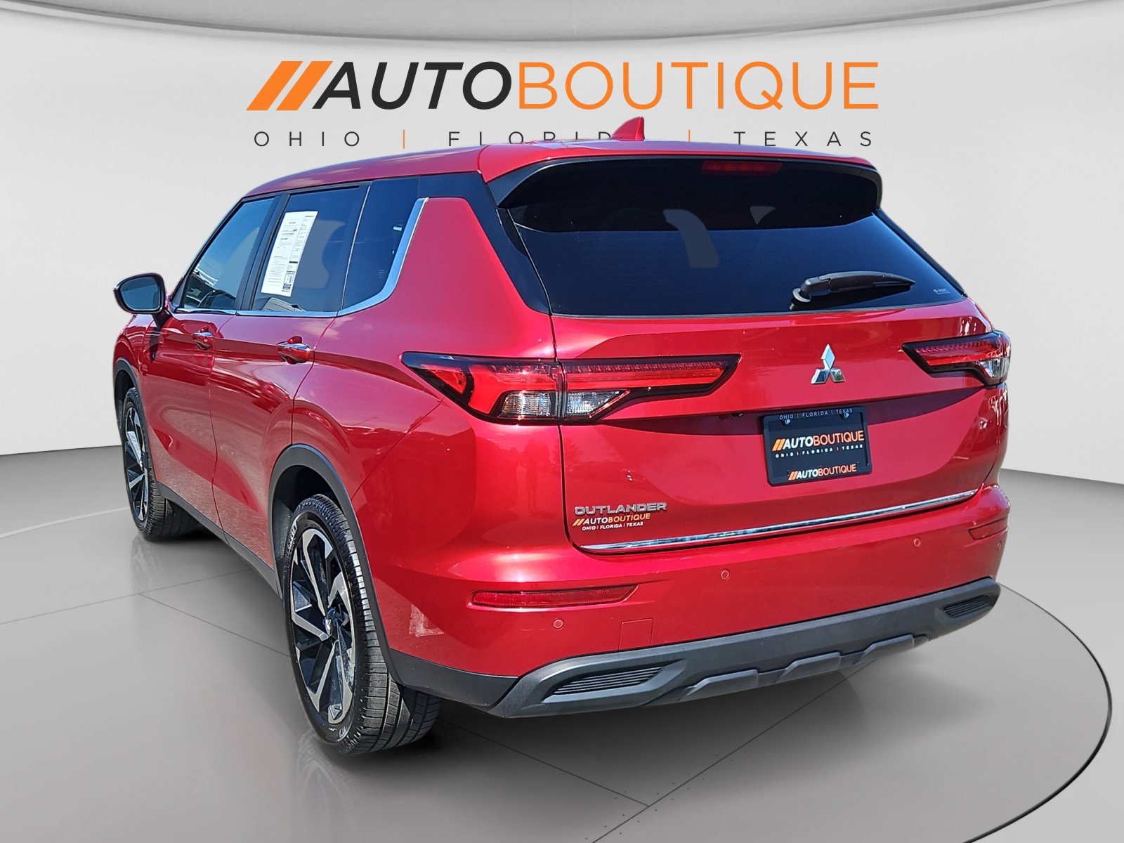 Used 2022 Mitsubishi Outlander ES AWD/4WD image 3
