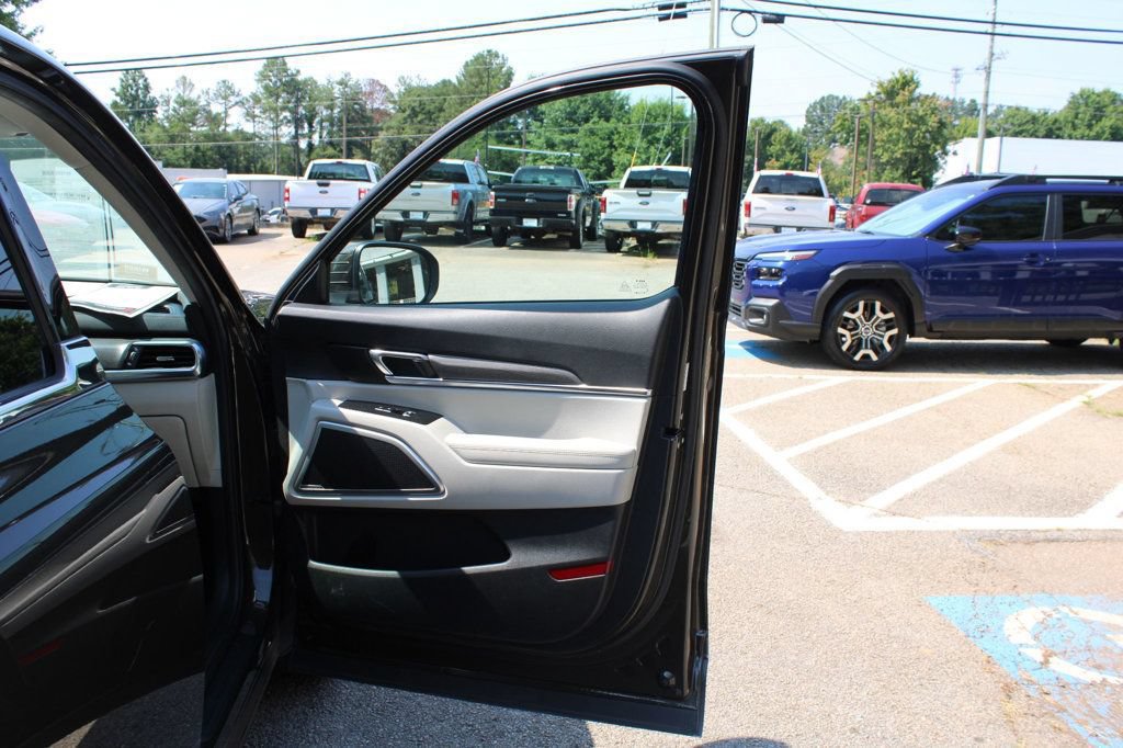 Used 2022 Kia Telluride EX FWD image 34