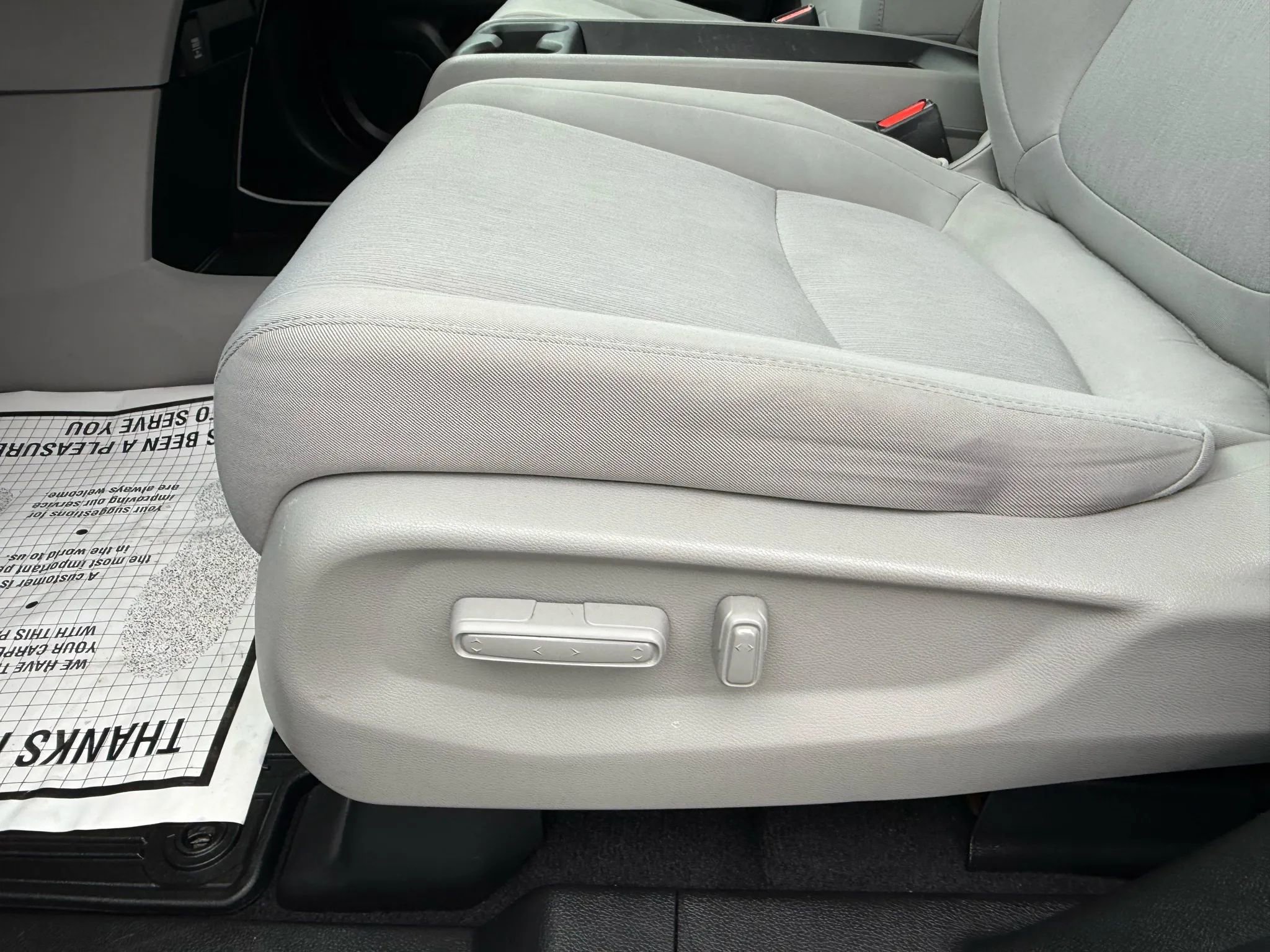 Used 2018 Honda Odyssey LX image 23