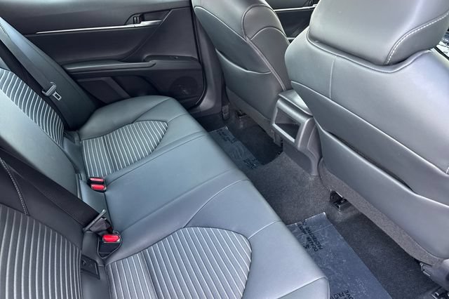 Used 2023 Toyota Camry SE w/ Convenience Package FWD image 18
