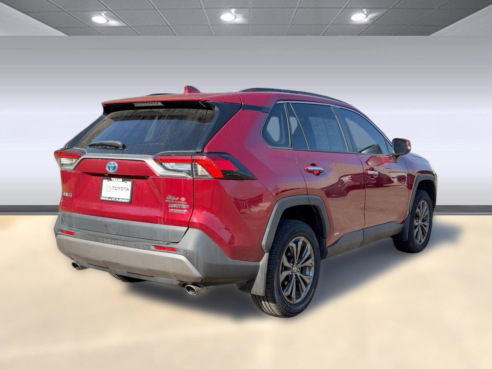 Used 2023 Toyota RAV4 Limited image 8