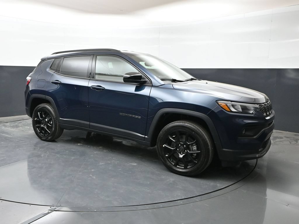 New 2026 Jeep Compass Latitude AWD/4WD image 28