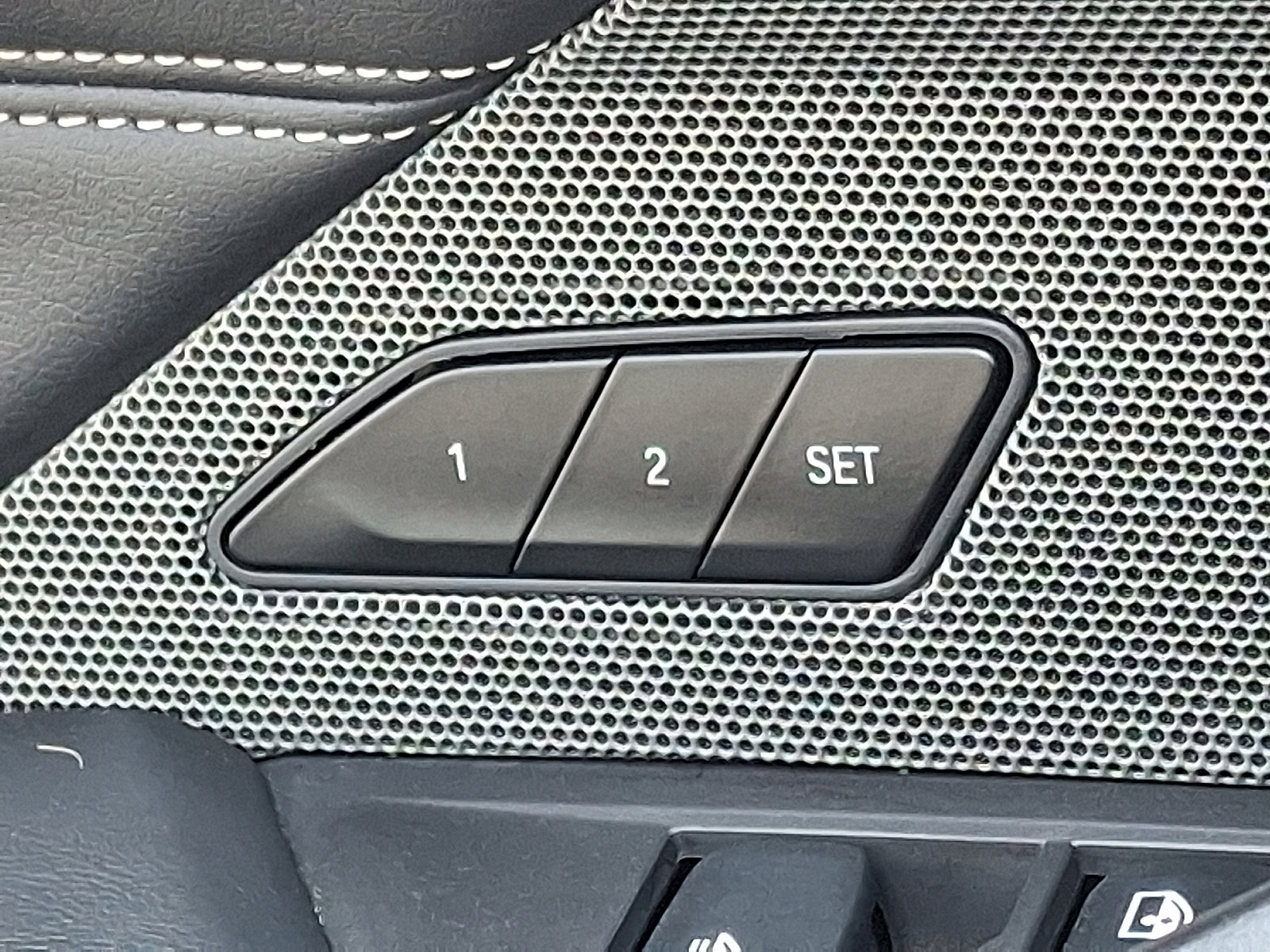 Used 2023 BMW M4 xDrive Competition AWD/4WD image 28