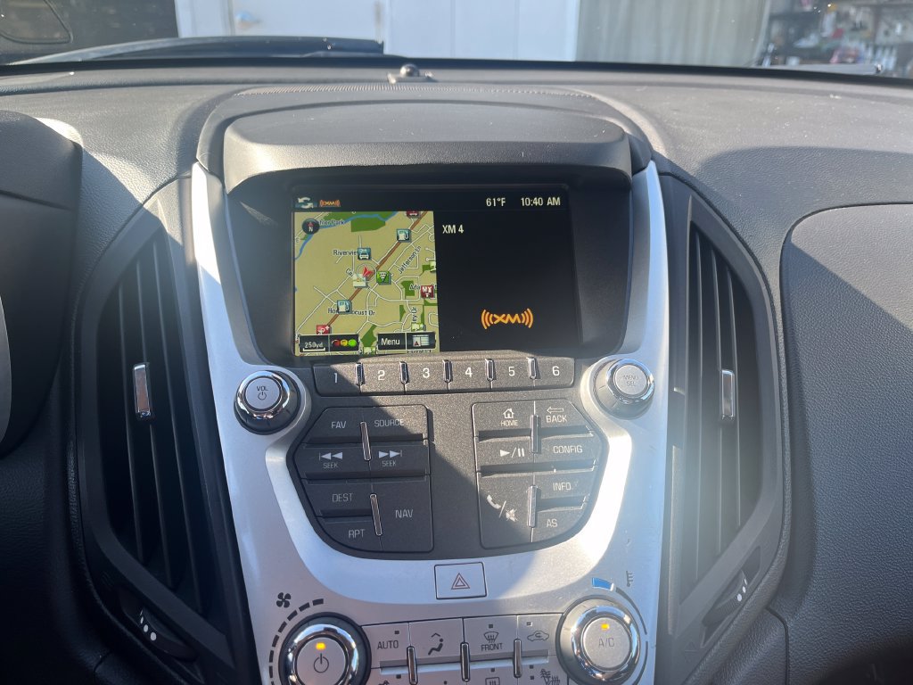 Used 2017 Chevrolet Equinox Premier w/ True North Edition AWD/4WD image 22
