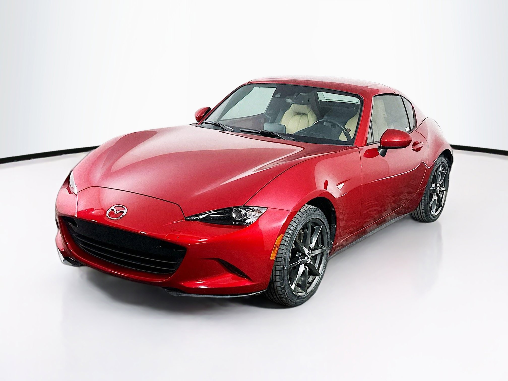 Used 2017 MAZDA MX-5 Miata RF Grand Touring RWD image 3