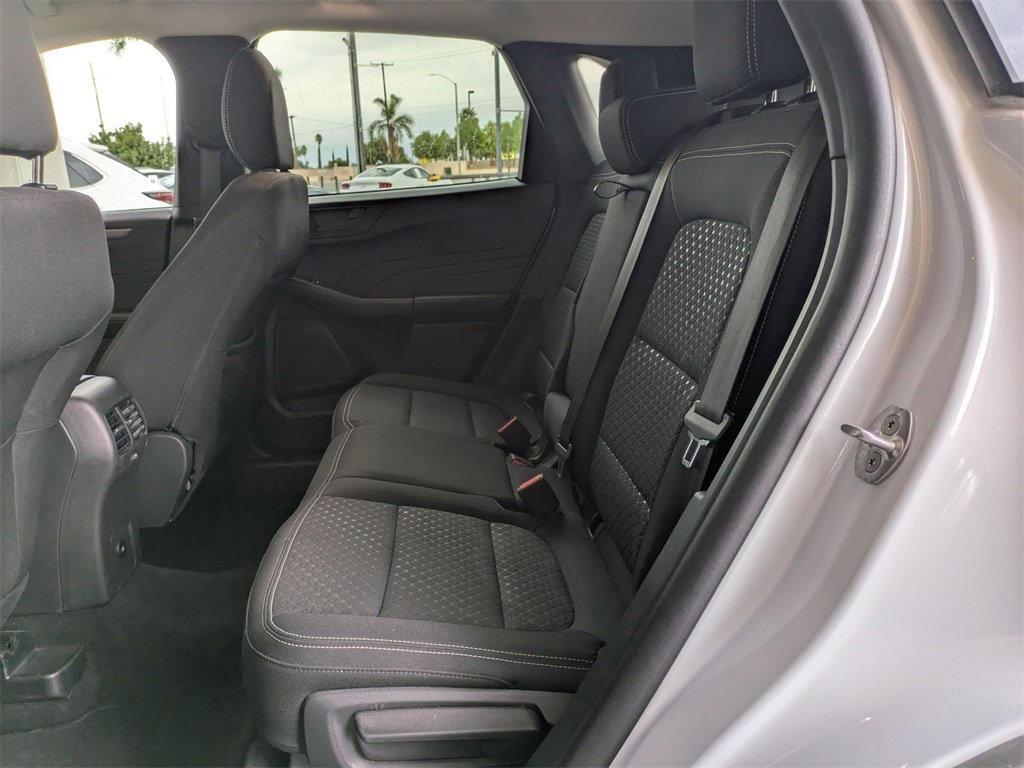 Used 2025 Ford Escape Active image 28