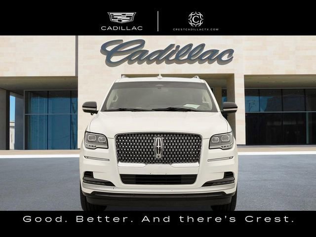 Used 2022 Lincoln Navigator Reserve AWD/4WD image 8