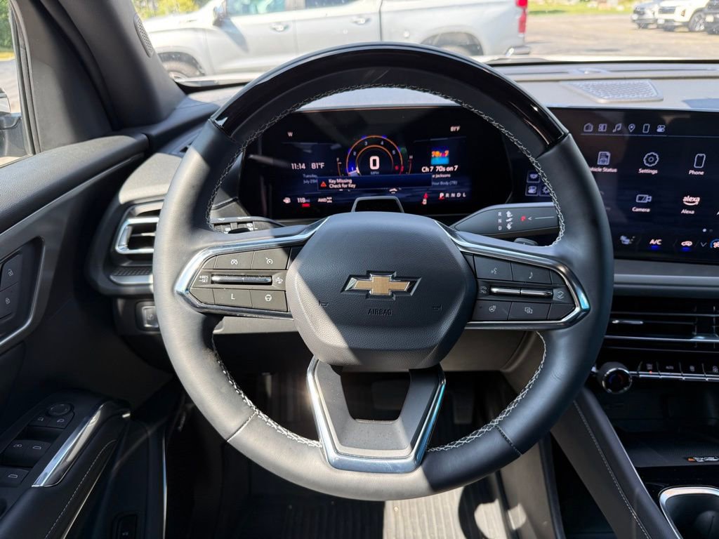 Used 2024 Chevrolet Traverse LT w/ Enhanced Driving Package image 45