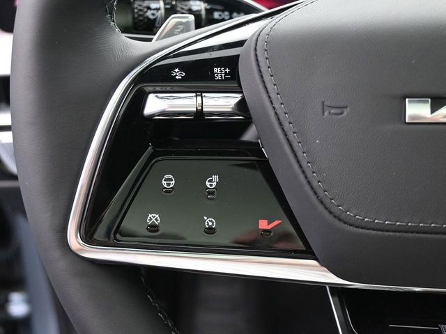 New 2026 Cadillac Lyriq V image 25