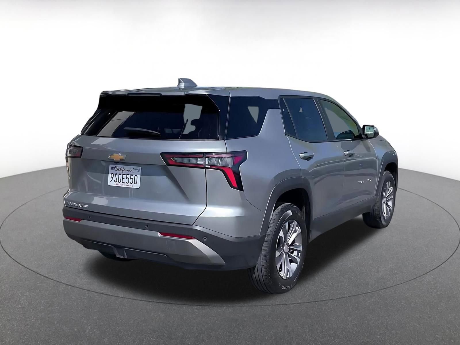 Used 2025 Chevrolet Equinox LT image 14