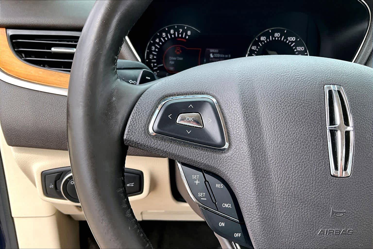 Used 2015 Lincoln MKC FWD w/ Equipment Group 102A Reserve image 21