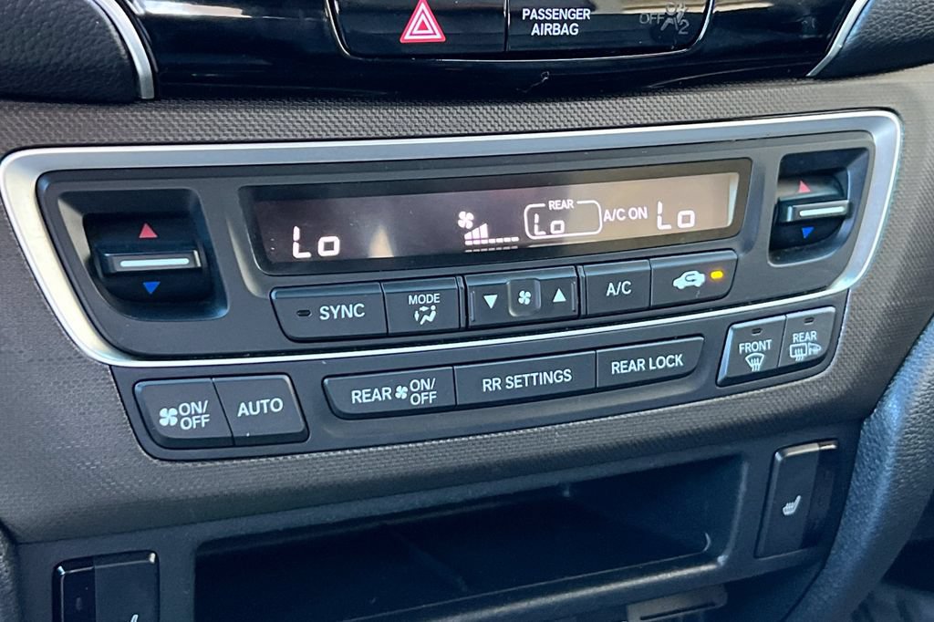 Used 2022 Honda Pilot TrailSport image 24