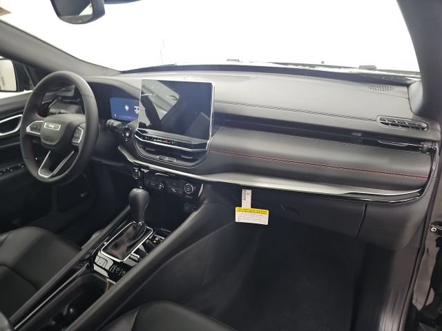 New 2026 Jeep Compass Trailhawk w/ Sun, Sound & Navigation Group AWD/4WD image 11