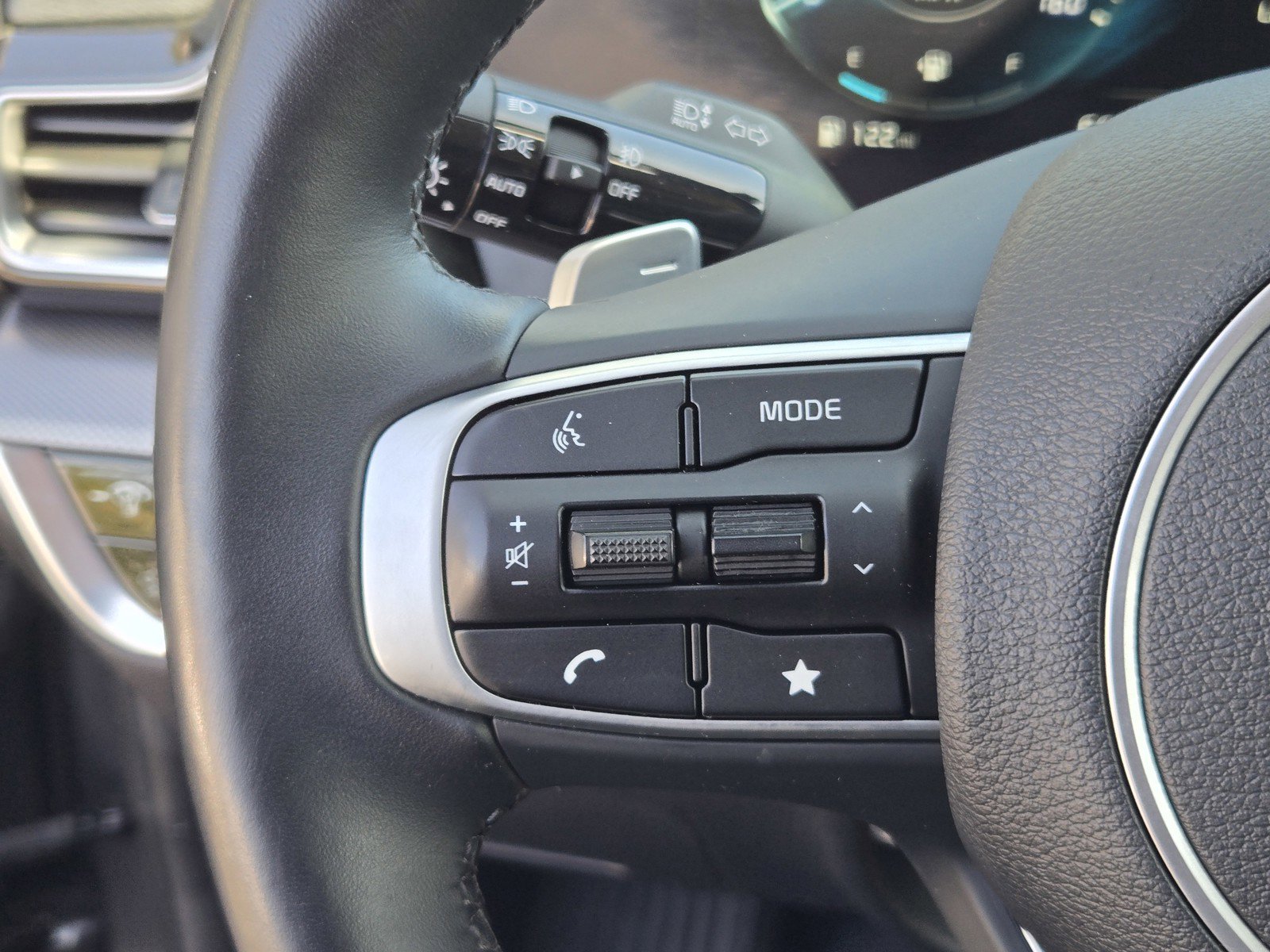 Certified 2023 Kia Sportage SX Prestige AWD/4WD image 24