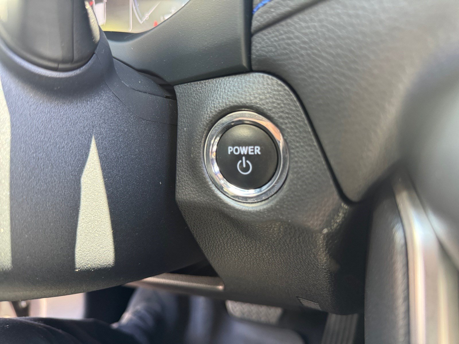 Used 2023 Toyota RAV4 XSE AWD/4WD image 30