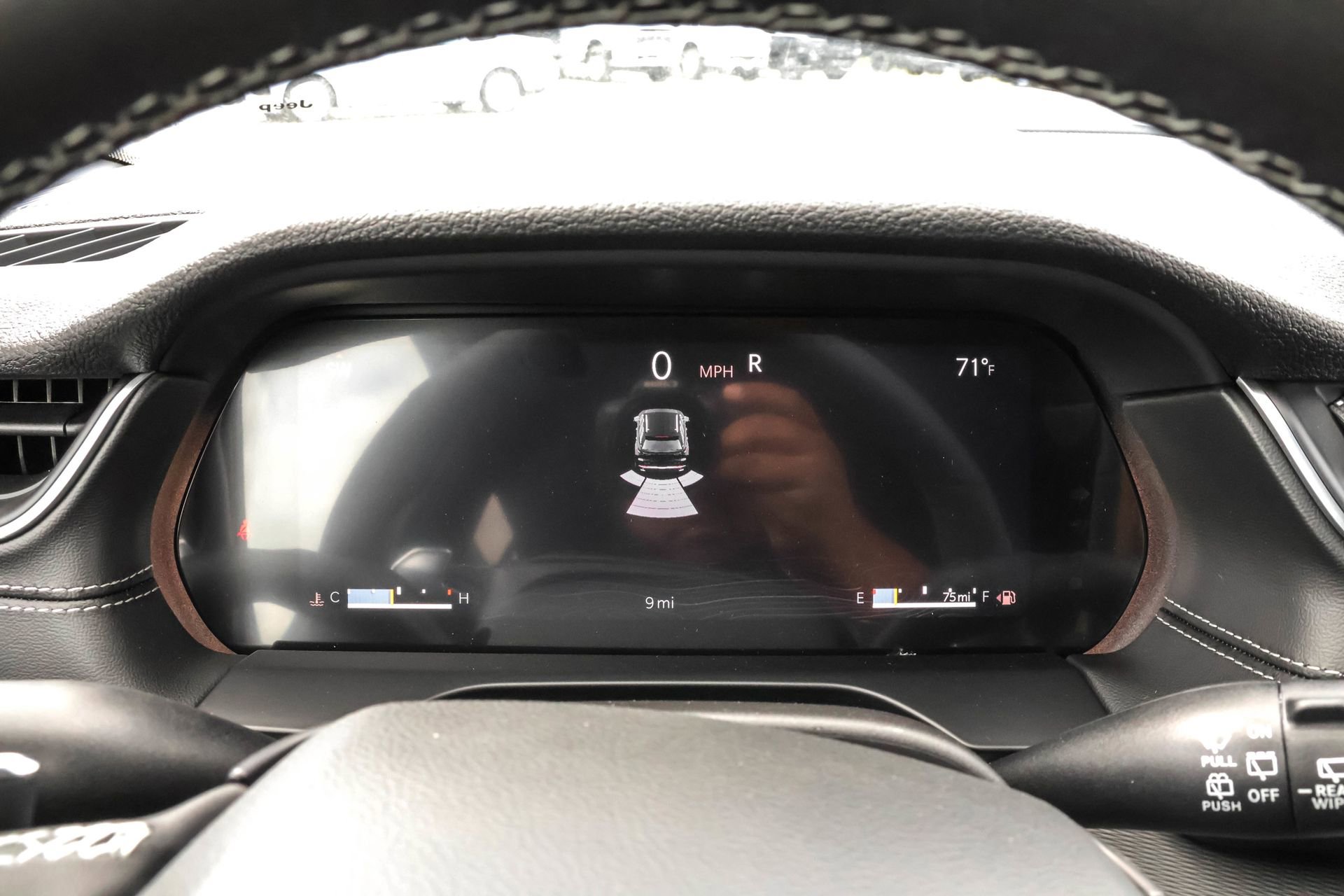 New 2025 Jeep Grand Cherokee Laredo X w/ Luxury Tech Group I image 22