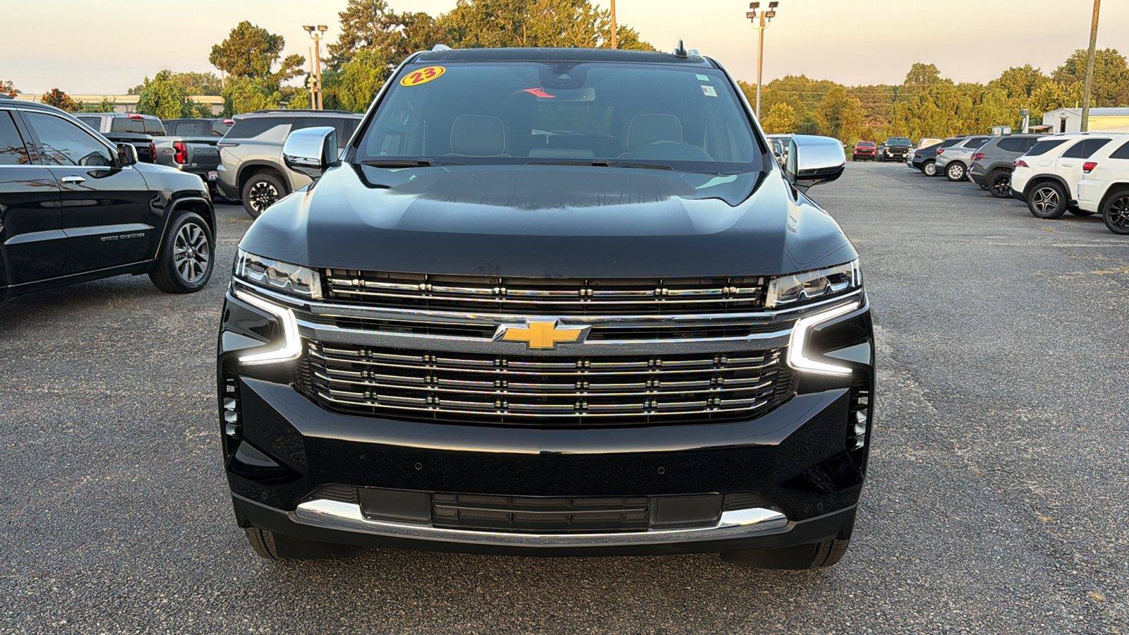 Used 2023 Chevrolet Tahoe Premier w/ Max Trailering Package AWD/4WD image 2