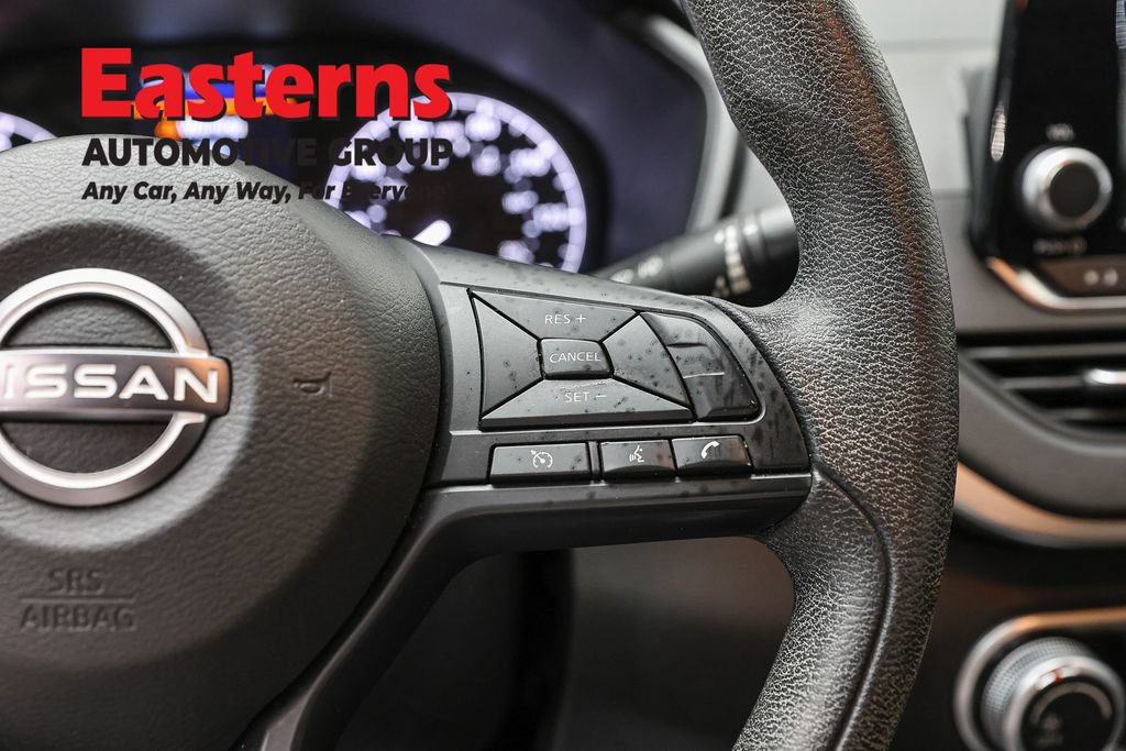 Used 2024 Nissan Altima 2.5 S FWD image 14