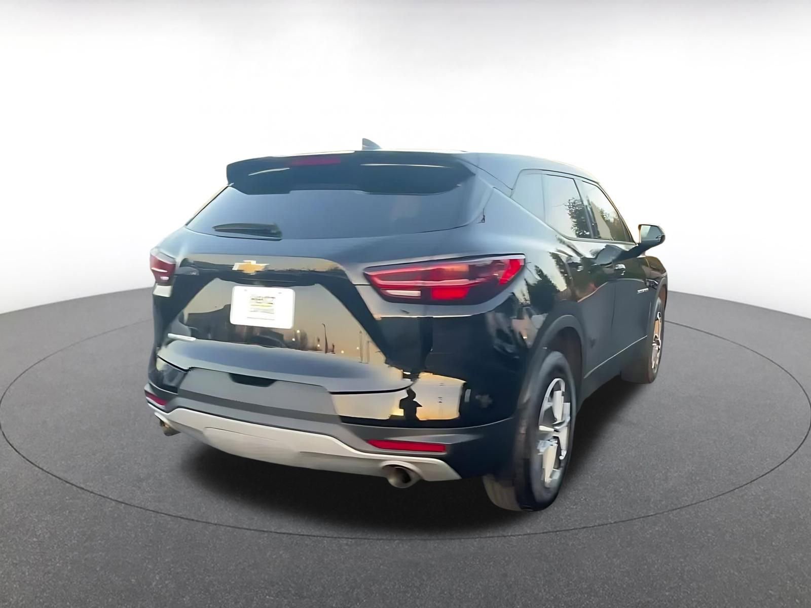 Used 2025 Chevrolet Blazer LT image 14