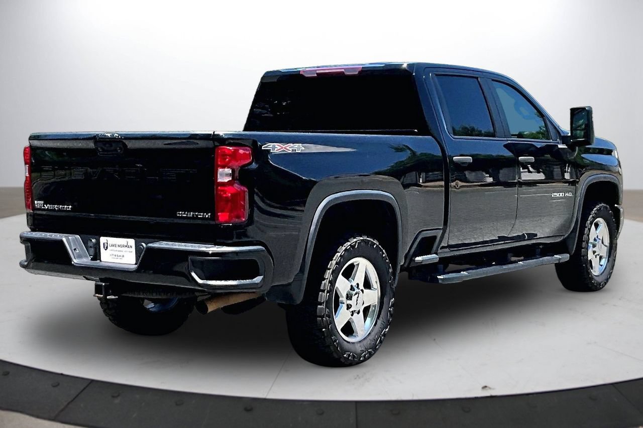 Used 2024 Chevrolet Silverado 2500 Custom w/ Custom Convenience Package AWD/4WD image 9