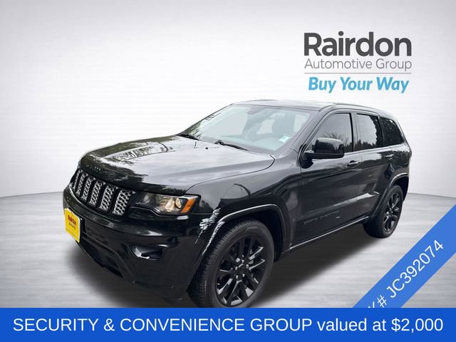 Used 2018 Jeep Grand Cherokee Altitude RWD image 3