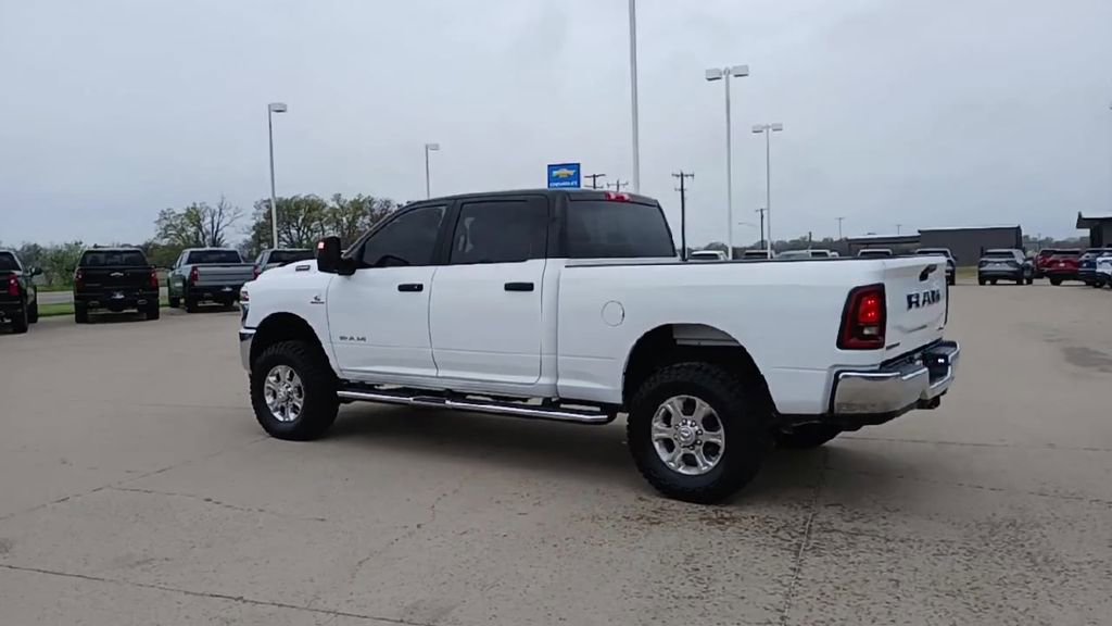 Used 2025 RAM 2500 Big Horn AWD/4WD image 6