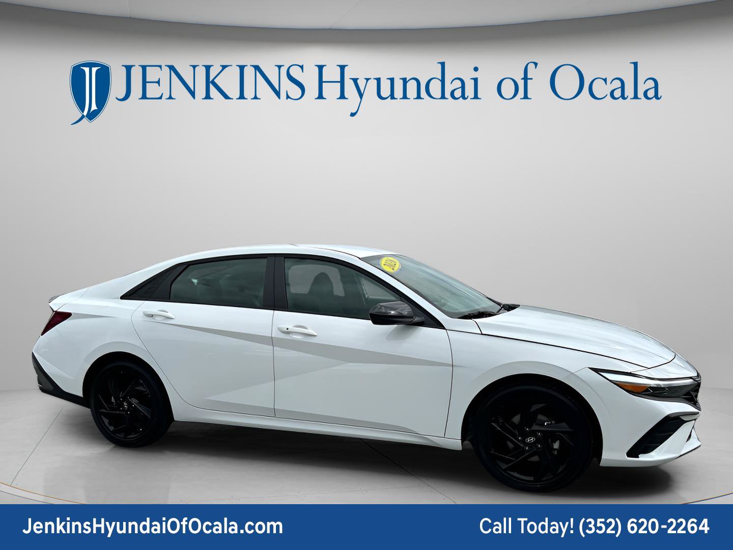 New 2026 Hyundai Elantra Sport FWD image 2