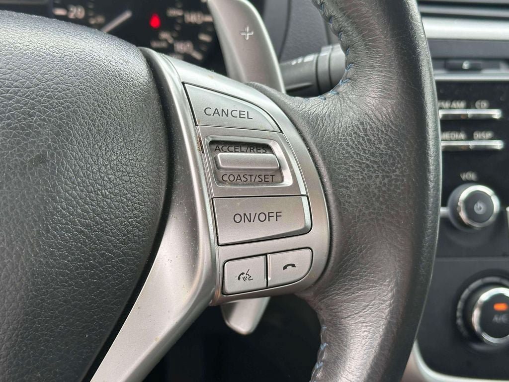Used 2017 Nissan Altima 2.5 SR FWD image 22