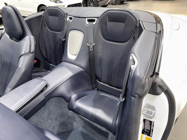 Used 2019 Aston Martin DB11 Volante image 11