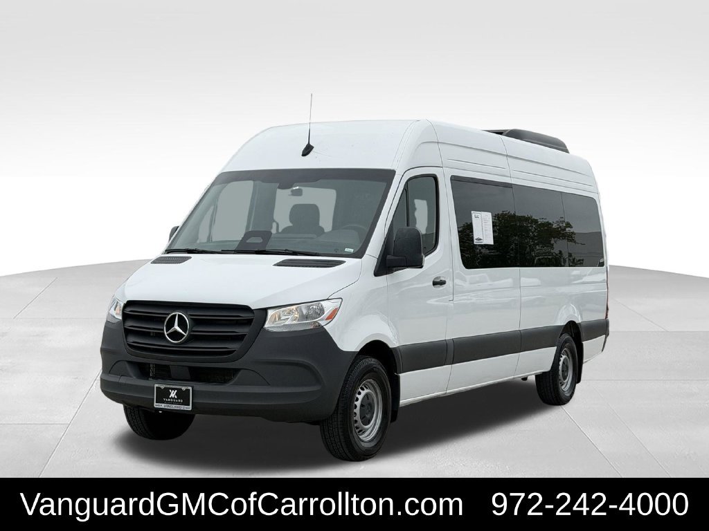 Used 2025 Mercedes-Benz Sprinter 2500 image 5