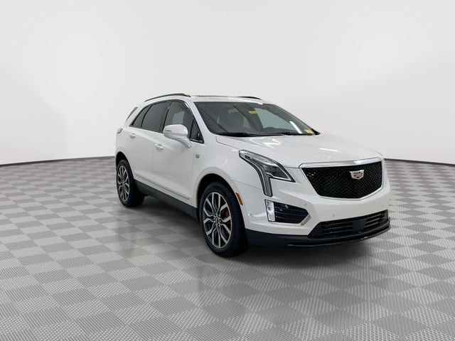 Certified 2025 Cadillac XT5 Sportv w/ Technology Package image 13