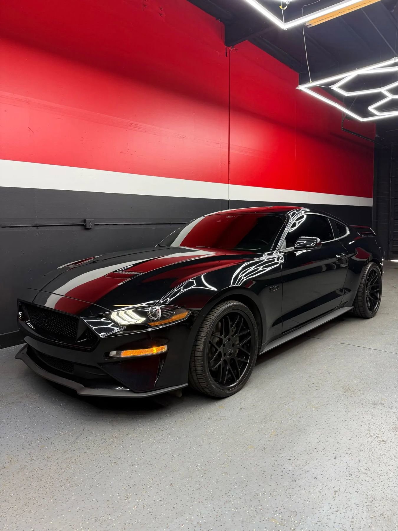 Used 2021 Ford Mustang GT w/ Equipment Group 301A image 4