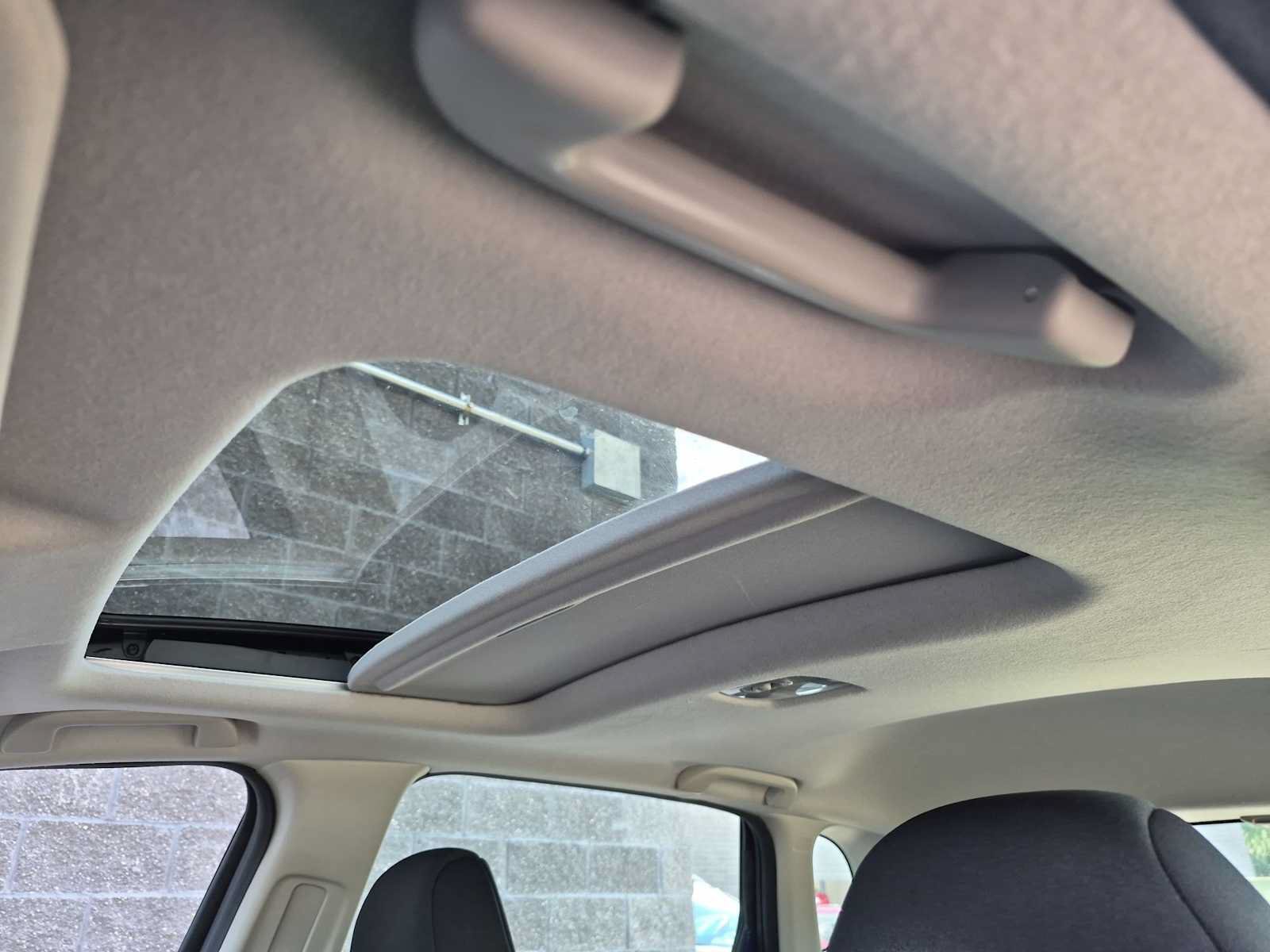 Used 2018 Honda Fit EX image 18