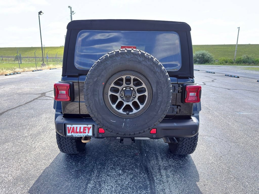 Used 2023 Jeep Wrangler Unlimited Rubicon 392 w/ Xtreme Recon 35" Tire Package AWD/4WD image 8
