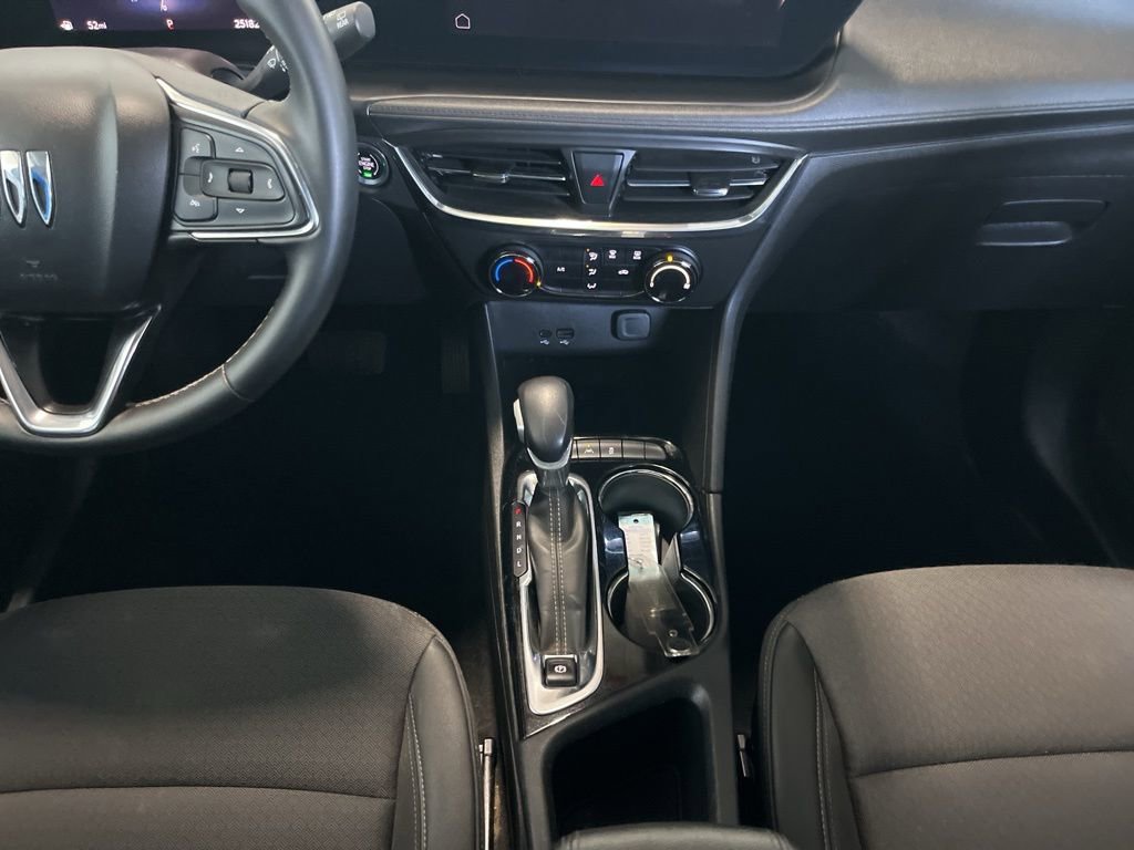 Used 2024 Buick Encore GX Preferred FWD image 10