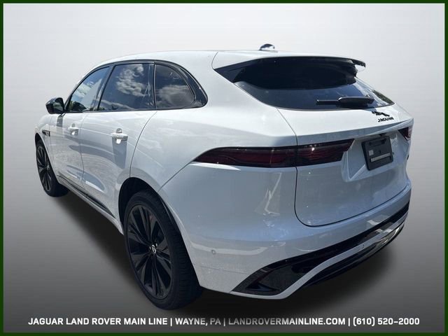 New 2026 Jaguar F-PACE R-Dynamic S image 3