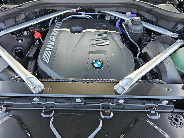 New 2026 BMW X7 xDrive40i w/ M Sport Package image 30