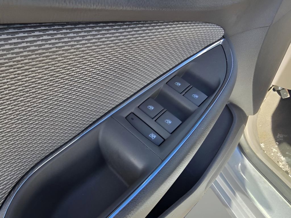 Used 2017 Chevrolet Cruze LT image 24