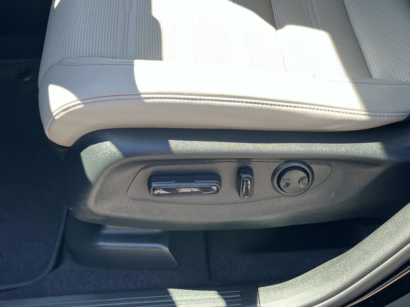 Certified 2023 Honda CR-V EX-L image 18