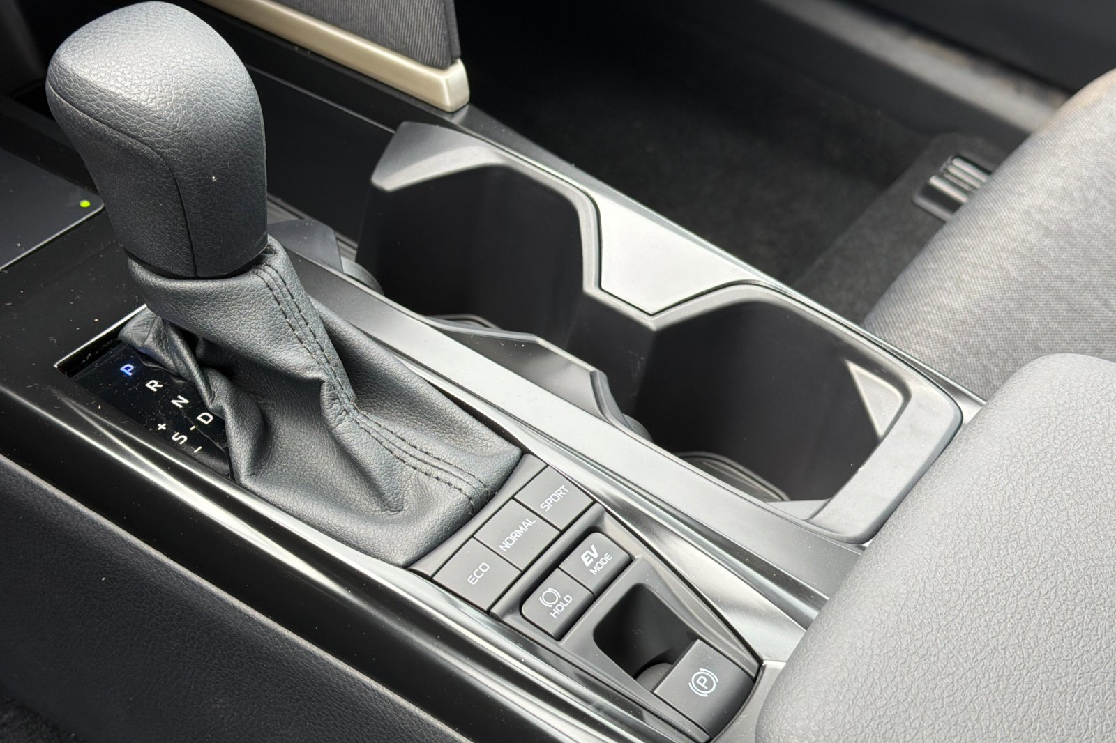 New 2026 Toyota Camry LE image 18