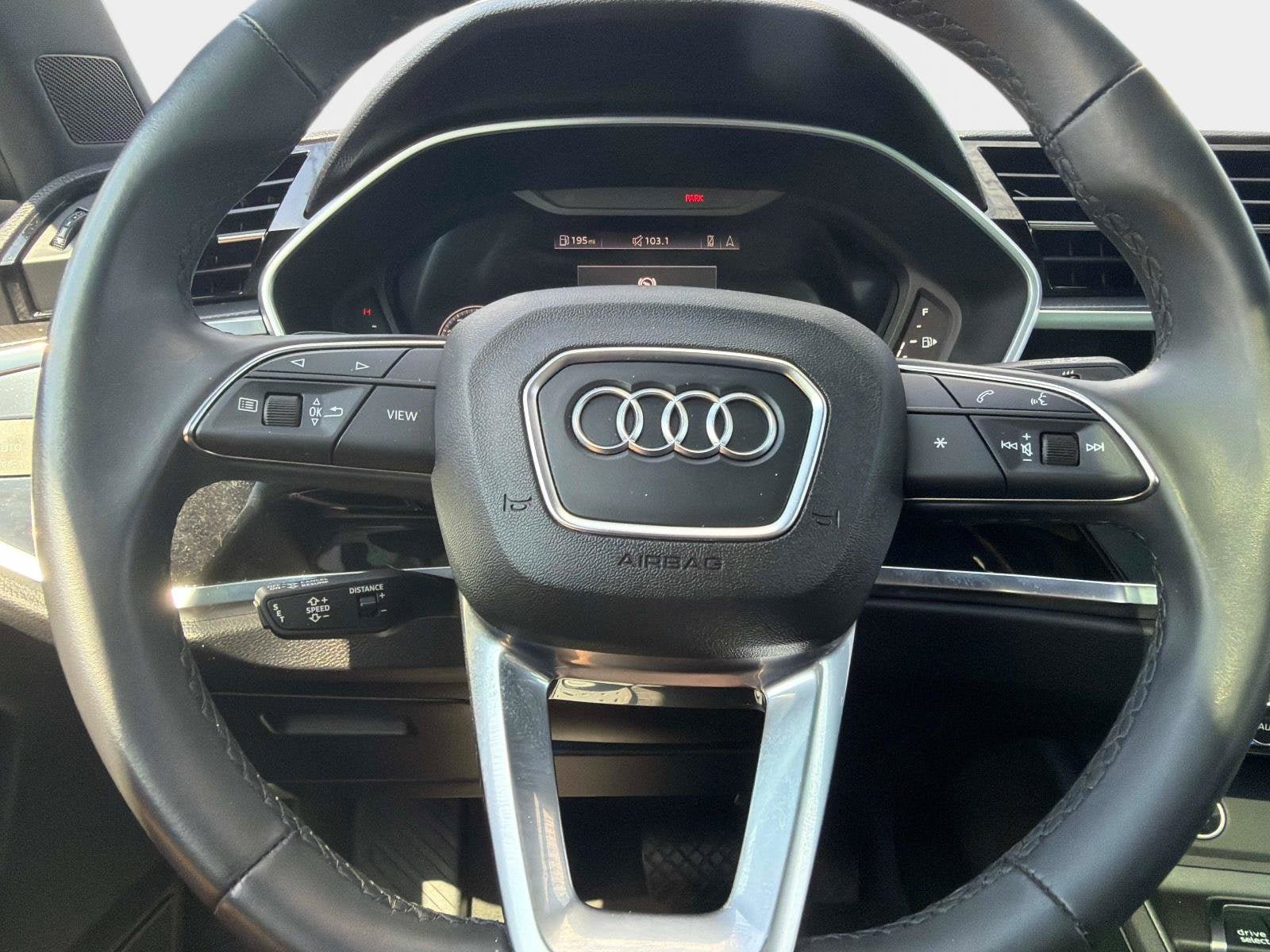 Used 2024 Audi Q3 2.0T Premium Plus w/ Premium Plus Package AWD/4WD image 30