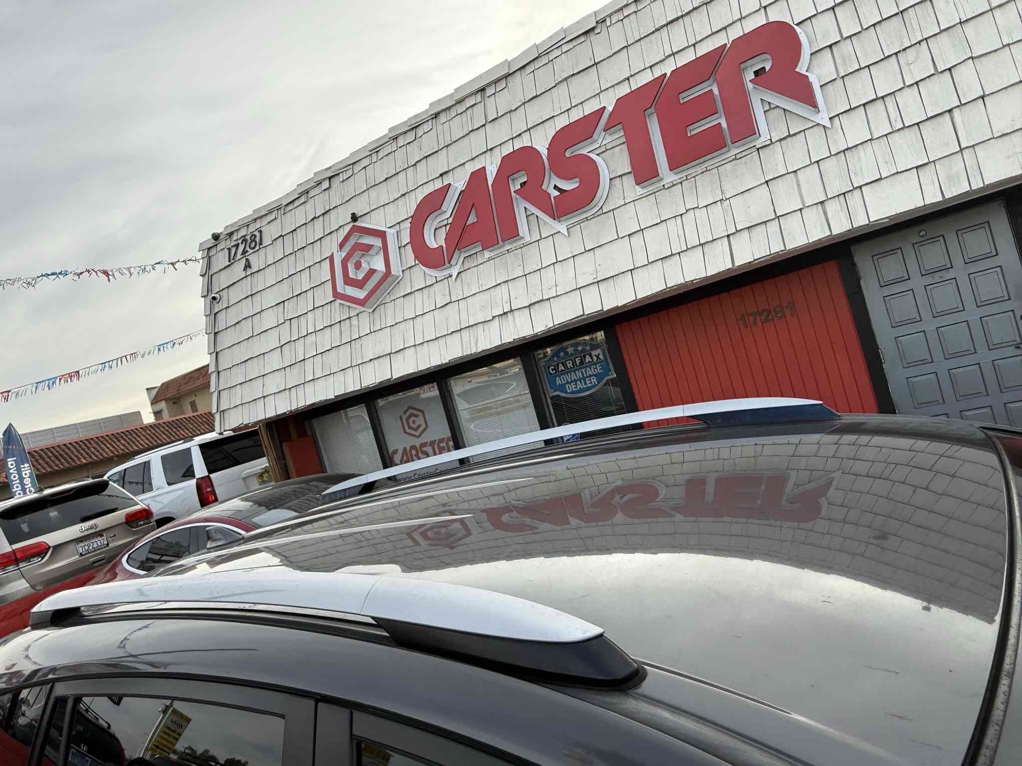 Used 2017 Toyota RAV4 LE image 22