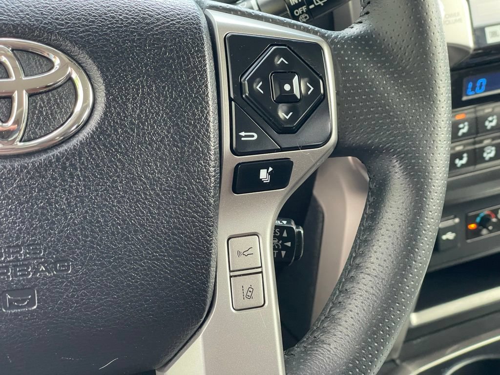 Used 2022 Toyota 4Runner Limited AWD/4WD image 20