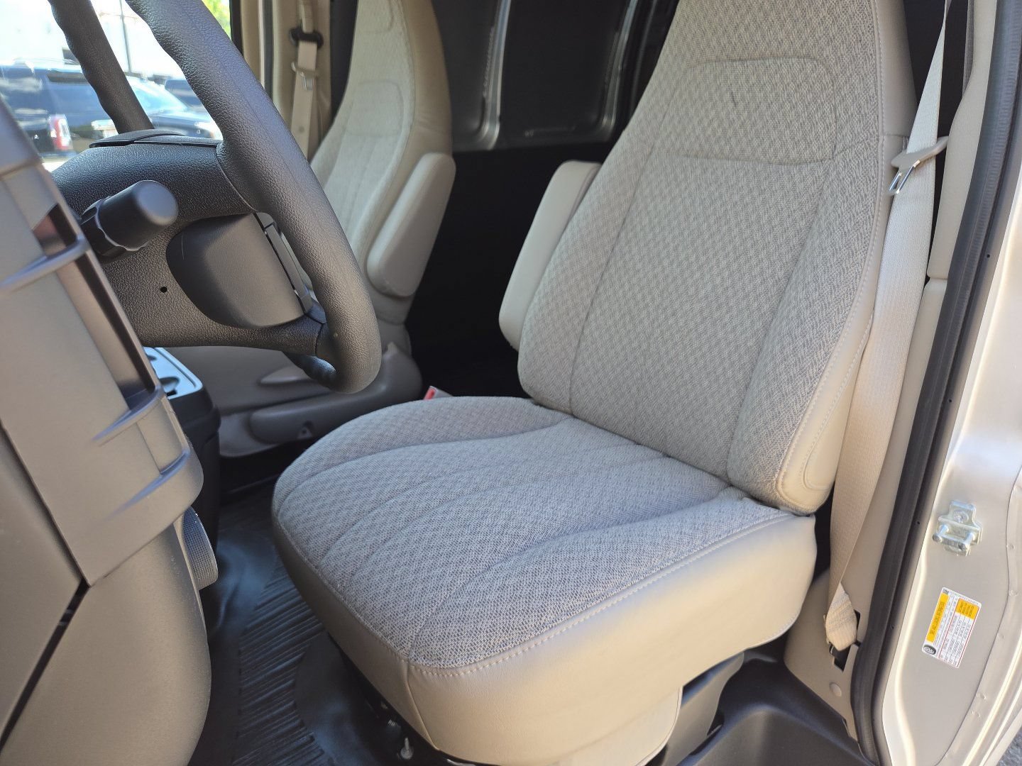 New 2026 GMC Savana 2500 w/ Driver Convenience Package RWD image 19