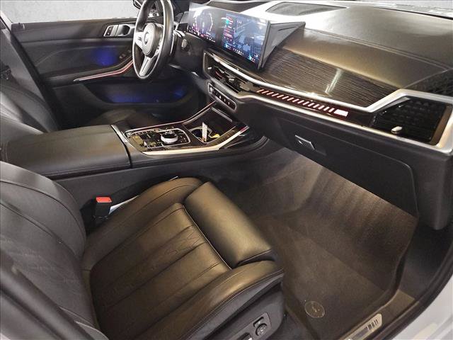 Certified 2024 BMW X7 M60i w/ Executive Package AWD/4WD image 21