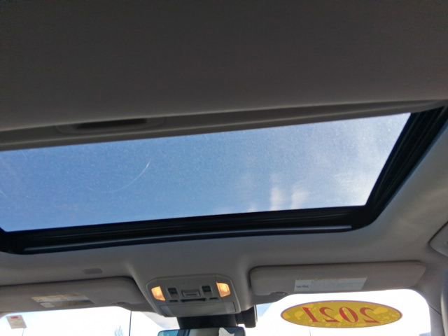 Used 2021 Toyota Highlander XLE image 14