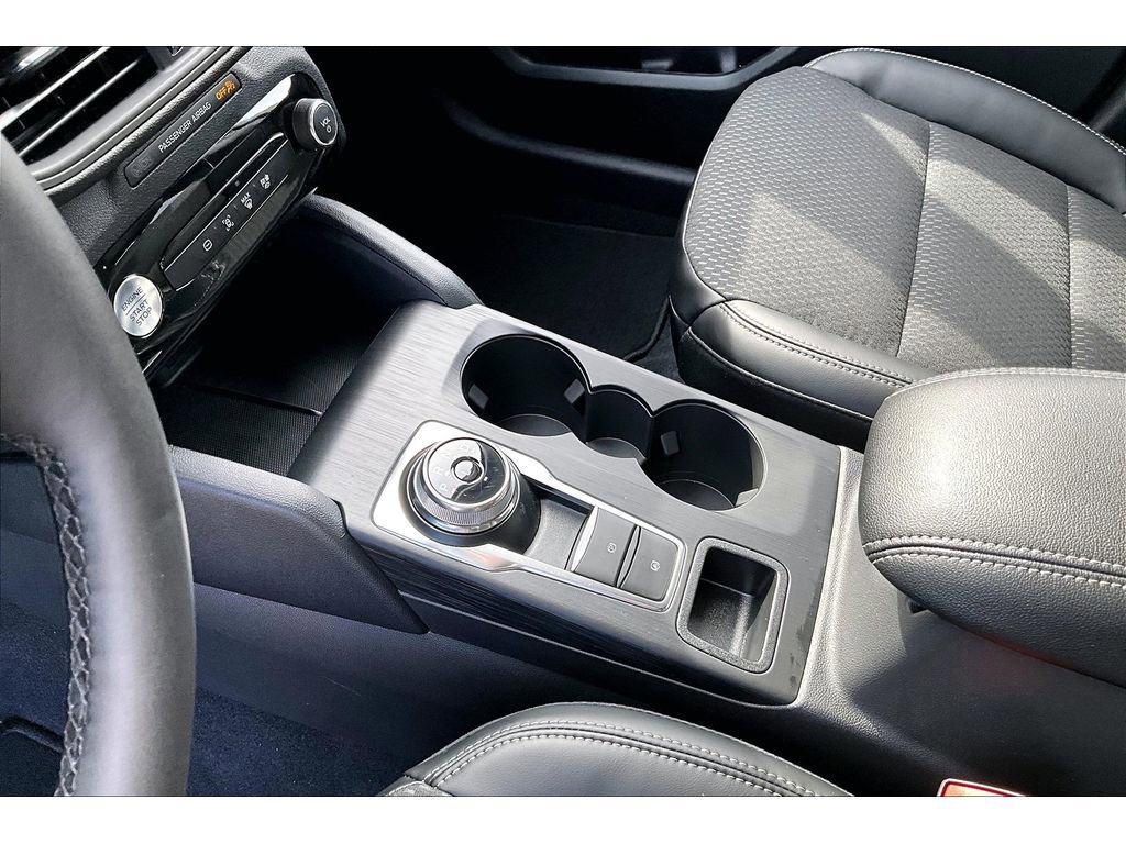 New 2026 Ford Escape SE image 9